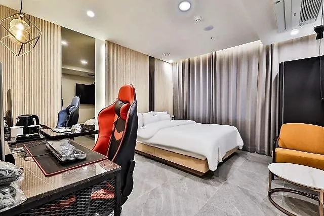 Incheon Hound Geomdan New Town Motel
