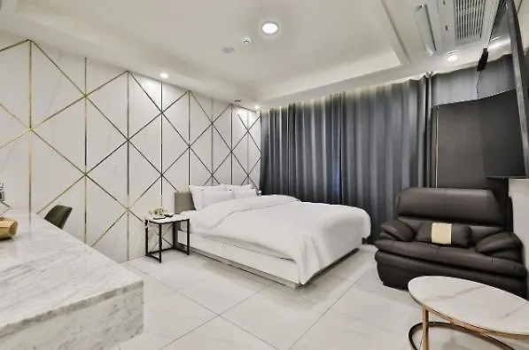 Incheon Hound Geomdan New Town Motel