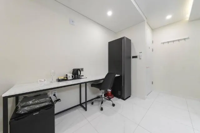 Incheon Hound Geomdan New Town Motel