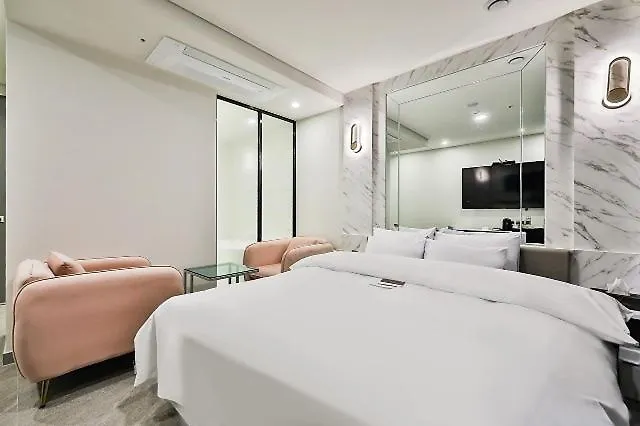 Incheon Hound Geomdan New Town Motel
