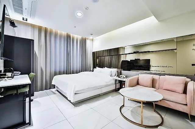 Incheon Hound Geomdan New Town Motel
