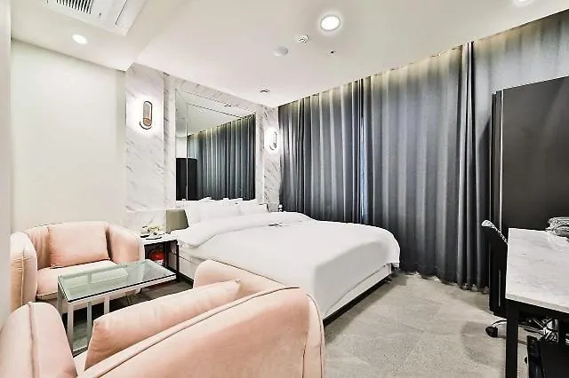 Incheon Hound Geomdan New Town Motel