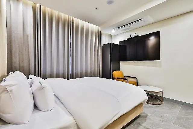 Incheon Hound Geomdan New Town Motel South Korea
